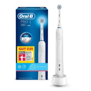 Электрическая зубная щетка BRAUN Oral-B  Pro 1 700