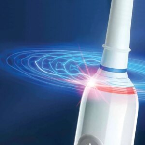 Електрична зубна щітка Braun Oral-B Pro 3 Junior Frozen D505.513.Z3K  з двома змінними насадками - Зображення 5