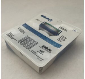Сменные картриджи для бритья Gillette Fusion5 4 шт — изображение 4