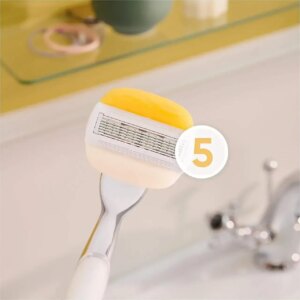 Станок с 2 сменными кассетами Gillette Venus ComfortGlide Coconut — изображение 3