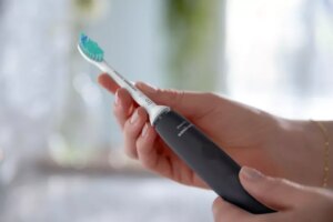 Ультразвукова зубна щітка  Philips Sonicare 3100 HX3671/14 Black - Зображення 3